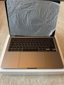 Macbook Pro 13 M2 s touchbarom - 3