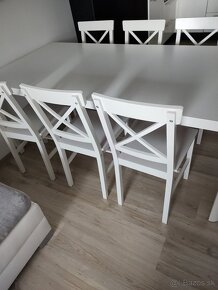 Predám veľký biely IKEA jedálenský stôl - 3