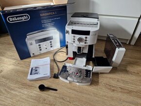 DeLonghi Magnifica S Ecam 22.110. W - 3