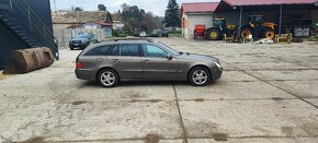 Mercedes Benz E220 - 3