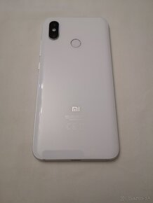 Xiaomi Mi 8 128gb Cena 70€ - 3