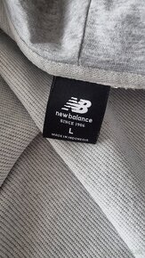 New Balance ESSENTIALS LOGO FULL ZIP - 3