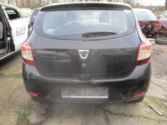 Dacia Sandero rozpredam na nahradne diely - 3