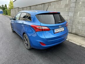 Hyundai i30 CW 1.6i GDi - 3