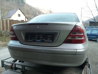 Diely Mercedes Benz c W203 - 3