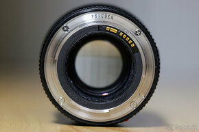 Canon EF 100 mm f/2.8 L Macro IS USM - 3