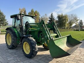 John Deere 5820 - 3