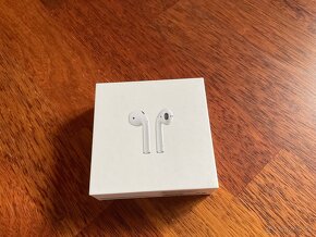 1 generacia Apple AirPods - 3