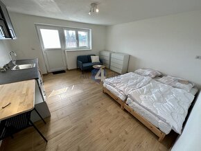 Malý byt s veľkou dušou - 1-izbový apartmán na Banke - 3