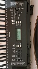 YAMAHA PSR-E373 - 3