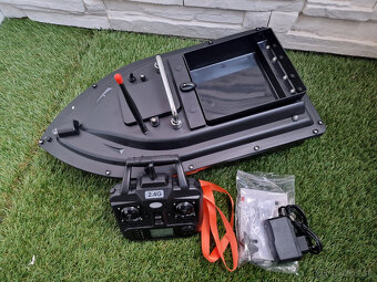 Panzer Black Carp zavážacia loďka s GPS + taška zdarma - 3