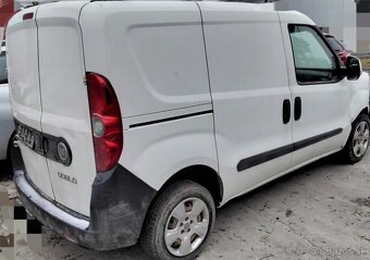 OPEL COMBO 1.6 CDTI 2016 Predám KAPOTU, NÁRAZNÍK,  DVERE - 3