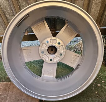 Nové, originálne hliníkové disky VW - 5x112 R16 - 3