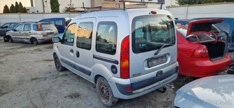 Lacno rozpredám Renault Kangoo II 2008- na náhradné diely - 3