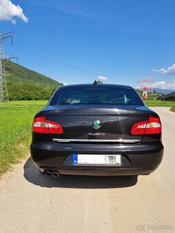 Škoda Superb 1.8T 4x4 sedan plná výbava - 3