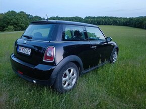 Mini Cooper ONE , R56 , Benzín 2009 - 3