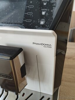 Kávovar Delonghi - 3