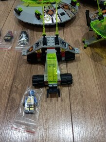 LEGO UFO - 3