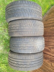 Zimne pneumatiky 225/40 r18 - 3