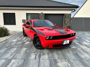 DODGE CHALLENGER R/T 5.7//HEMI//V8//8-Speed//A/T - 3