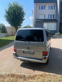 Predám Volkswagen Multivan T4, 2.5 TDI,65kw,  r. v. 1999 - 3