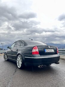 VOLKSWAGEN PASSAT 2.8 4motion - 3