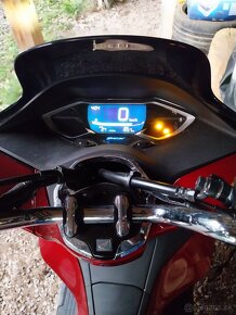 Honda PCX - 3