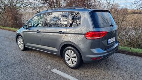 Volkswagen Touran 2.0 TDI DSG - 3