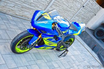 Yamaha YZF - R1 RN19 okruhovka  203ps - 3