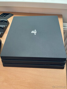 PS4 PRO 1TB - 3