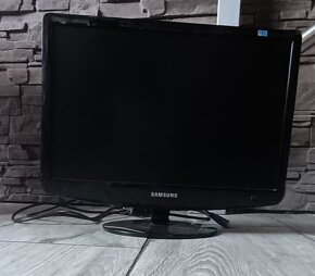 Monitor Samsung - 3