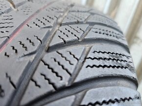 Plechové disky VW - 5x100 r15 + zimné pneu 185/65 r15 - 3