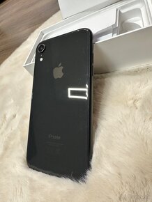 iPhone XR 64GB black - 3