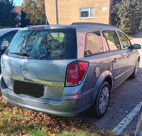 Predám opel astra H 1.6 benzín - 3