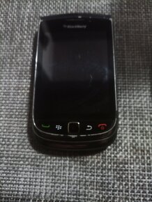 BlackBerry tourch - 3