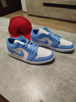 Air Jordan 1 Low, University Blue, EU 44 - 3