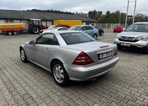 Mercedes-Benz SLK 200 KOMPRESOR,INDIVIDUAL benzín manuál - 3