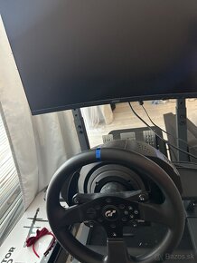 Predám herný volant Thrustmaster T300 RS GT - 3