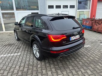 Audi Q7 - 3