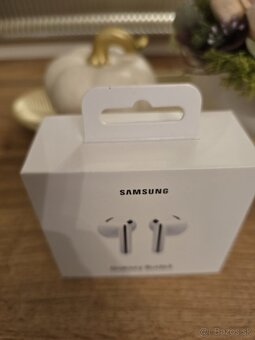 Samsung Galaxy Buds 3 - 3