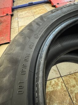 25. Pneumatiky letne  2ks 235/50R18 Continental Contact 6 - 3