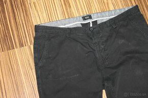 Čierne Chino nohavice HUGO BOSS v. 54 - 3