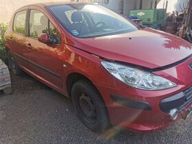 Peugeot 307 1.6 hdi rozpredam. - 3