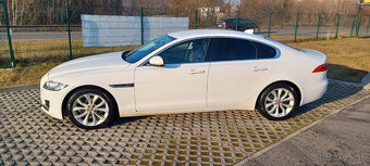 Predam Vymením Jaguar XF 2.0 D 132kw - 3