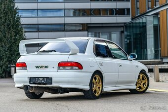 Predám veľkú raritu - Subaru Impreza STi JDM rok 2000 model - 3