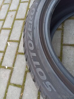 Zimné pneu Pirelli Sottozero 3 245/45 R19 XL - 3