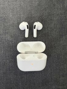 Apple Airpods (3. Gen. ) s MagSafe nabíjacím puzdrom - 3