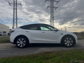 Tesla model Y long range - 3