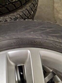 245/55/19 Nokian VW Toareg 5x130 - 3