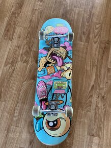 Skateboard - 3